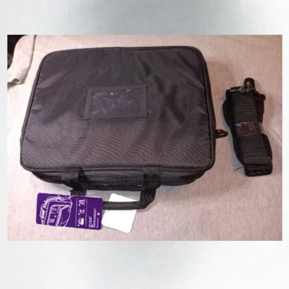 Targus zip 30.7 cm/12.07 inch laptop case black NWT and shoulder strap